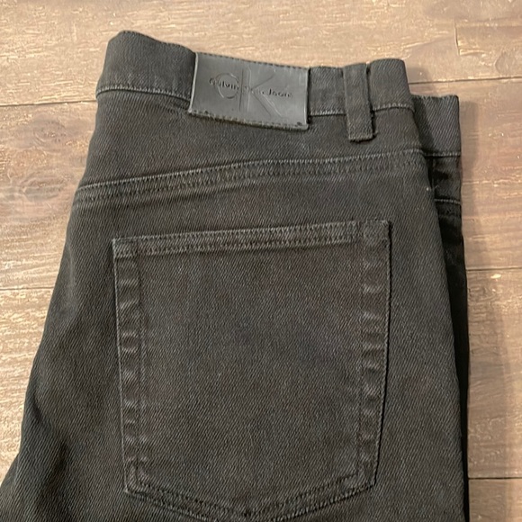Calvin Klein Denim - Calvin Klein black mid rise straight leg jeans. Size 9